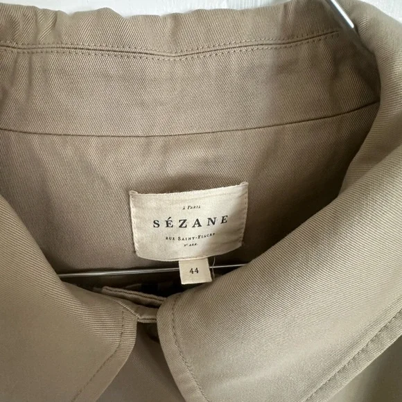 Sézane Clyde Trench in Light Beige - Picture 5 of 6